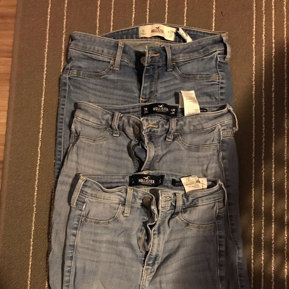 Hollister Jeans - Picture 2 of 2